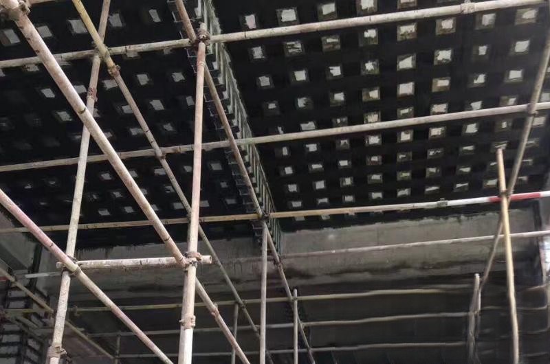 解放碳纤维加固施工技术操作的关键方法